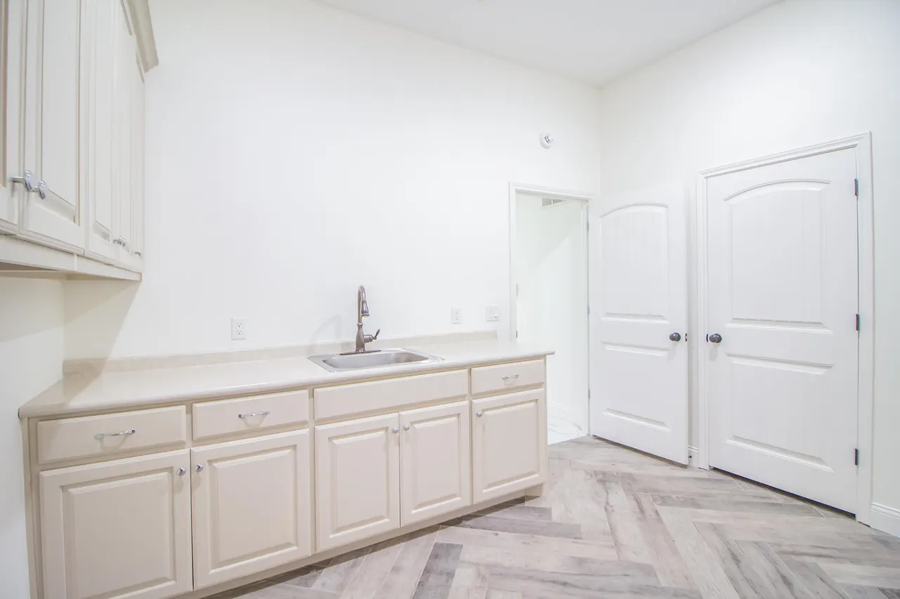 Photo 23 — 4 Aztec Lane, Ransom Canyon, TX 79366