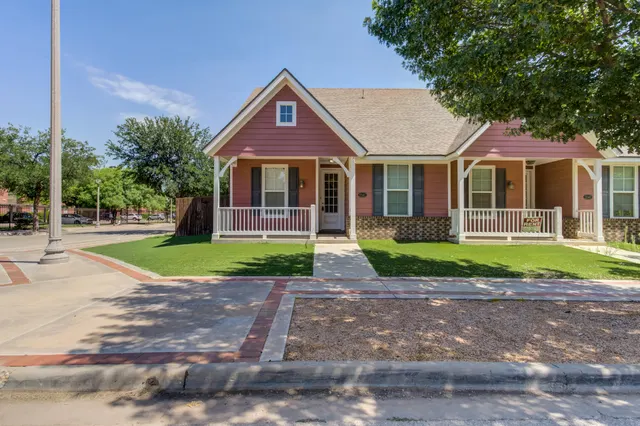 Front exterior — 2142 10th Street, Lubbock, TX 79401