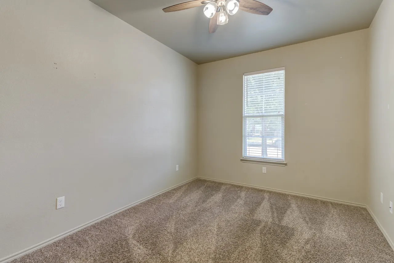 Photo 20 — 2142 10th Street, Lubbock, TX 79401