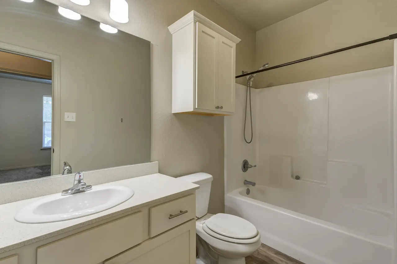 Photo 14 — 2142 10th Street, Lubbock, TX 79401