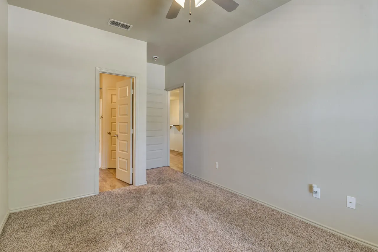Photo 22 — 2142 10th Street, Lubbock, TX 79401