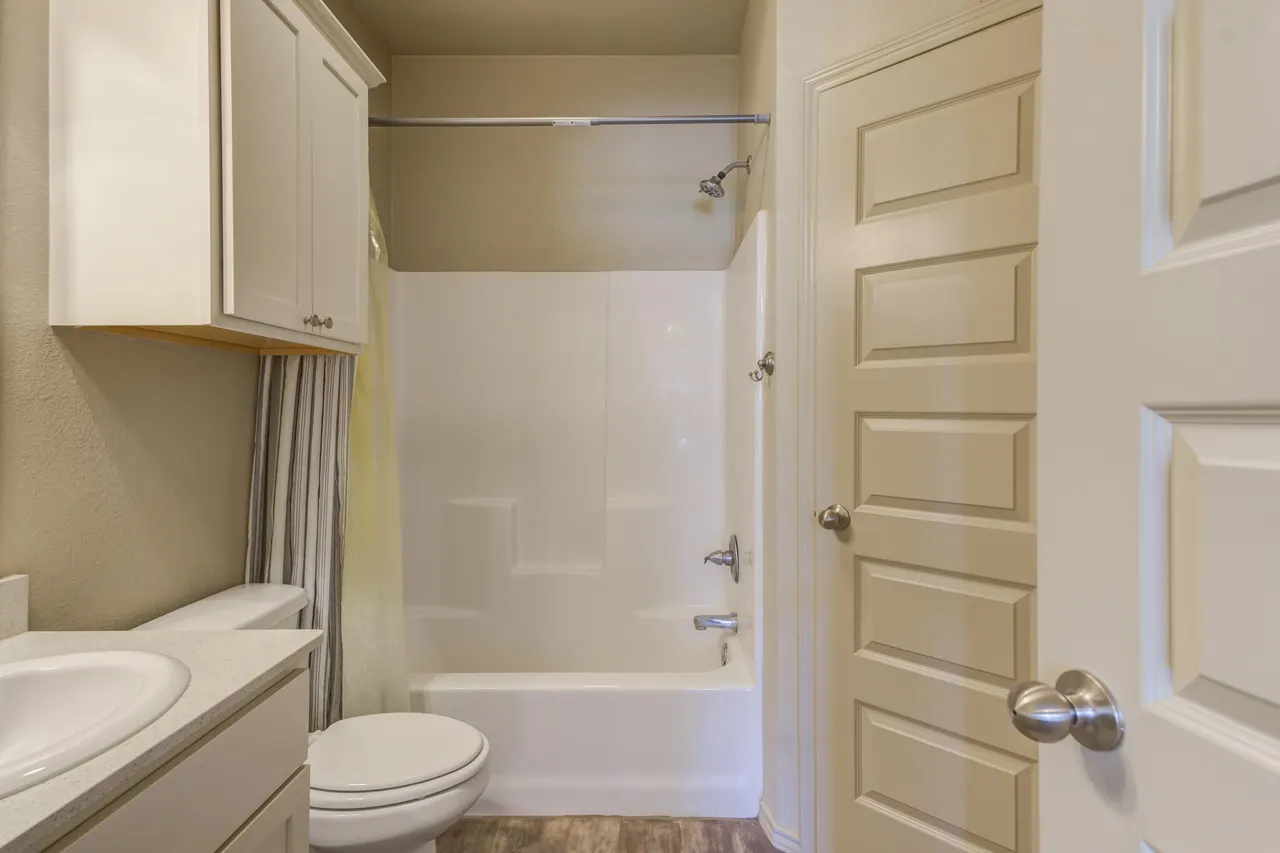 Photo 15 — 2142 10th Street, Lubbock, TX 79401