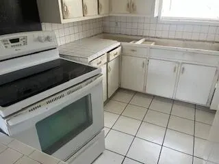 Photo 3 — 106 E Jeffie Street, Floydada, TX 79235