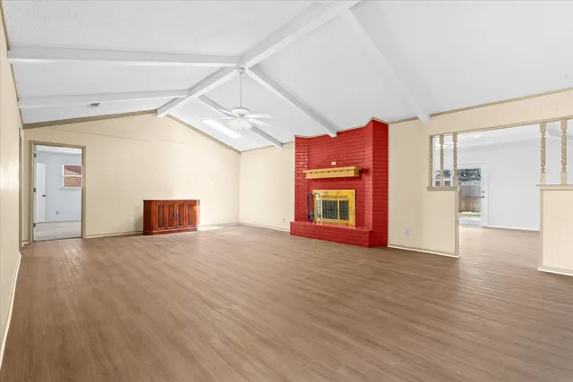 Photo 4 — 105 San Jacinto Avenue, Levelland, TX 79336