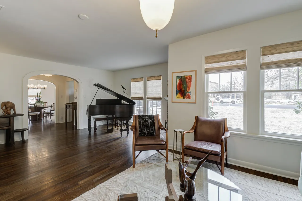 Photo 14 — 3003 19th Street, Lubbock, TX 79410