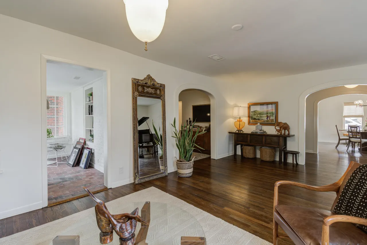 Photo 16 — 3003 19th Street, Lubbock, TX 79410