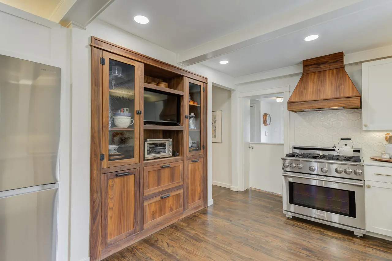 Photo 33 — 3003 19th Street, Lubbock, TX 79410