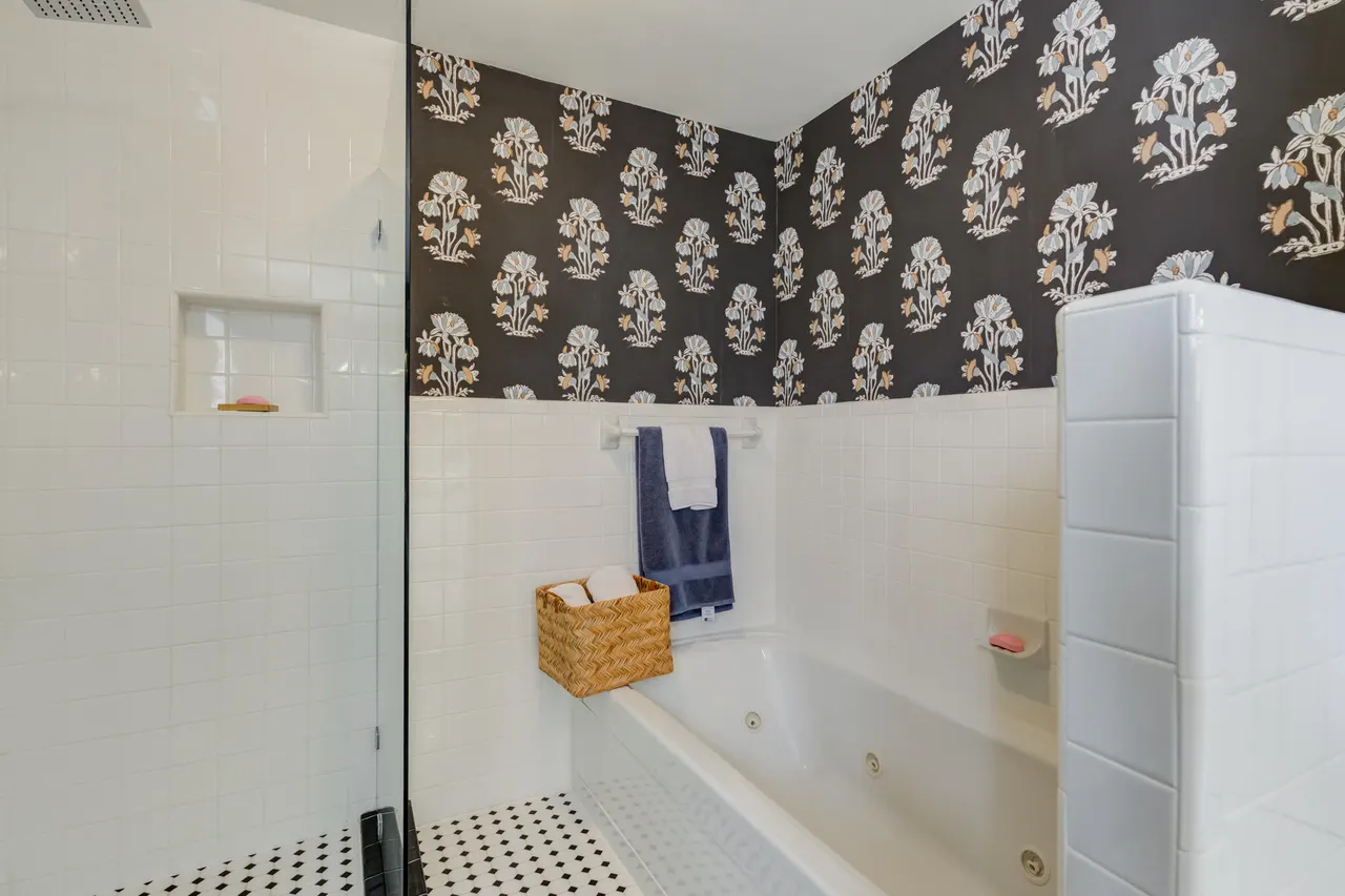Photo 53 — 3003 19th Street, Lubbock, TX 79410