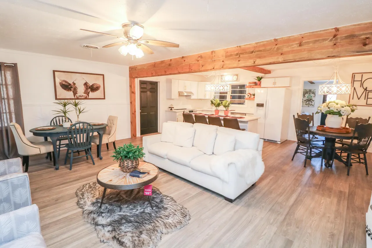 Photo 2 — 303 E 15th Street, Littlefield, TX 79339