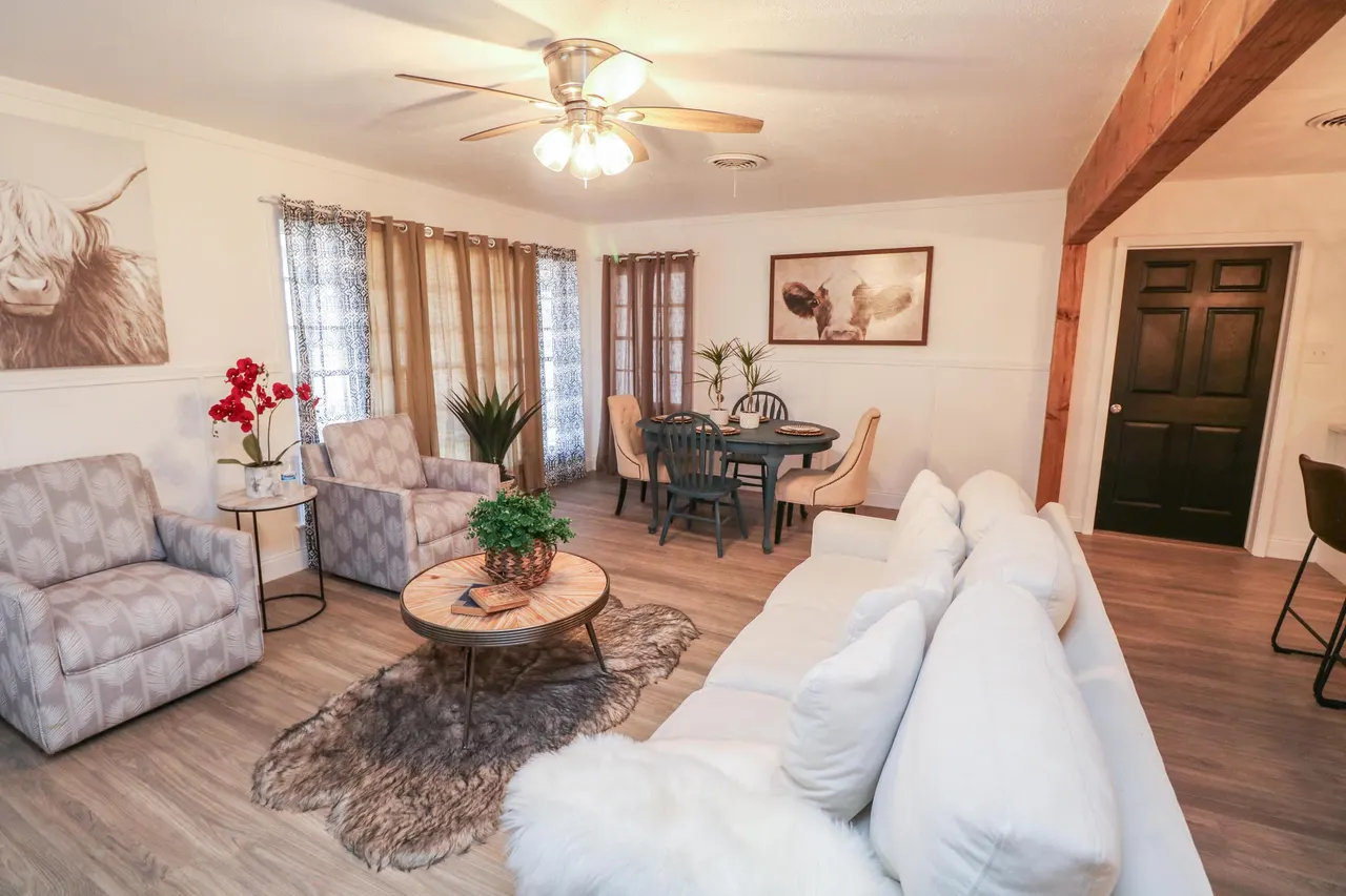 Photo 3 — 303 E 15th Street, Littlefield, TX 79339