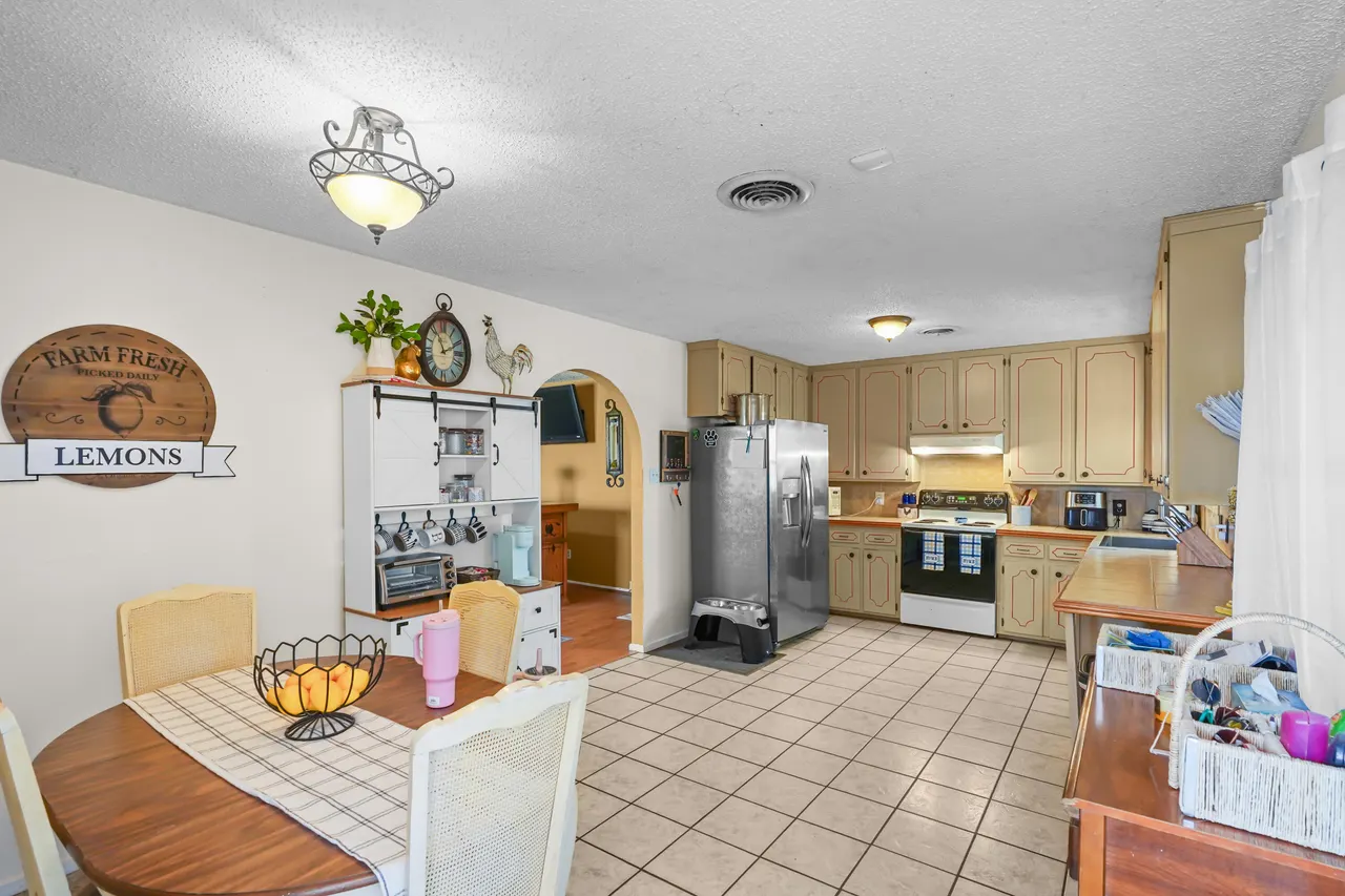 Photo 5 — 5306 E Erskine Street, Lubbock, TX 79403