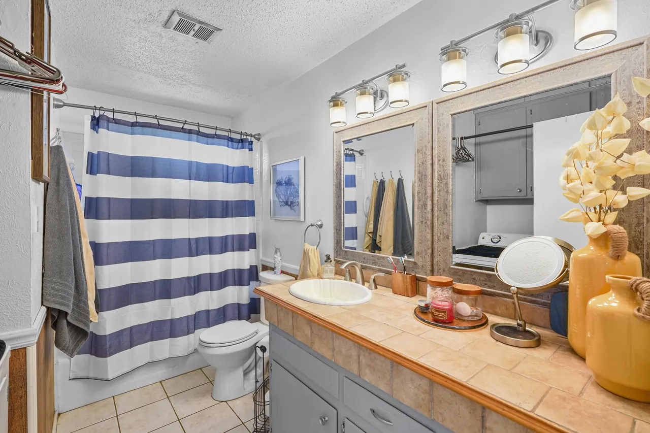 Photo 12 — 5306 E Erskine Street, Lubbock, TX 79403