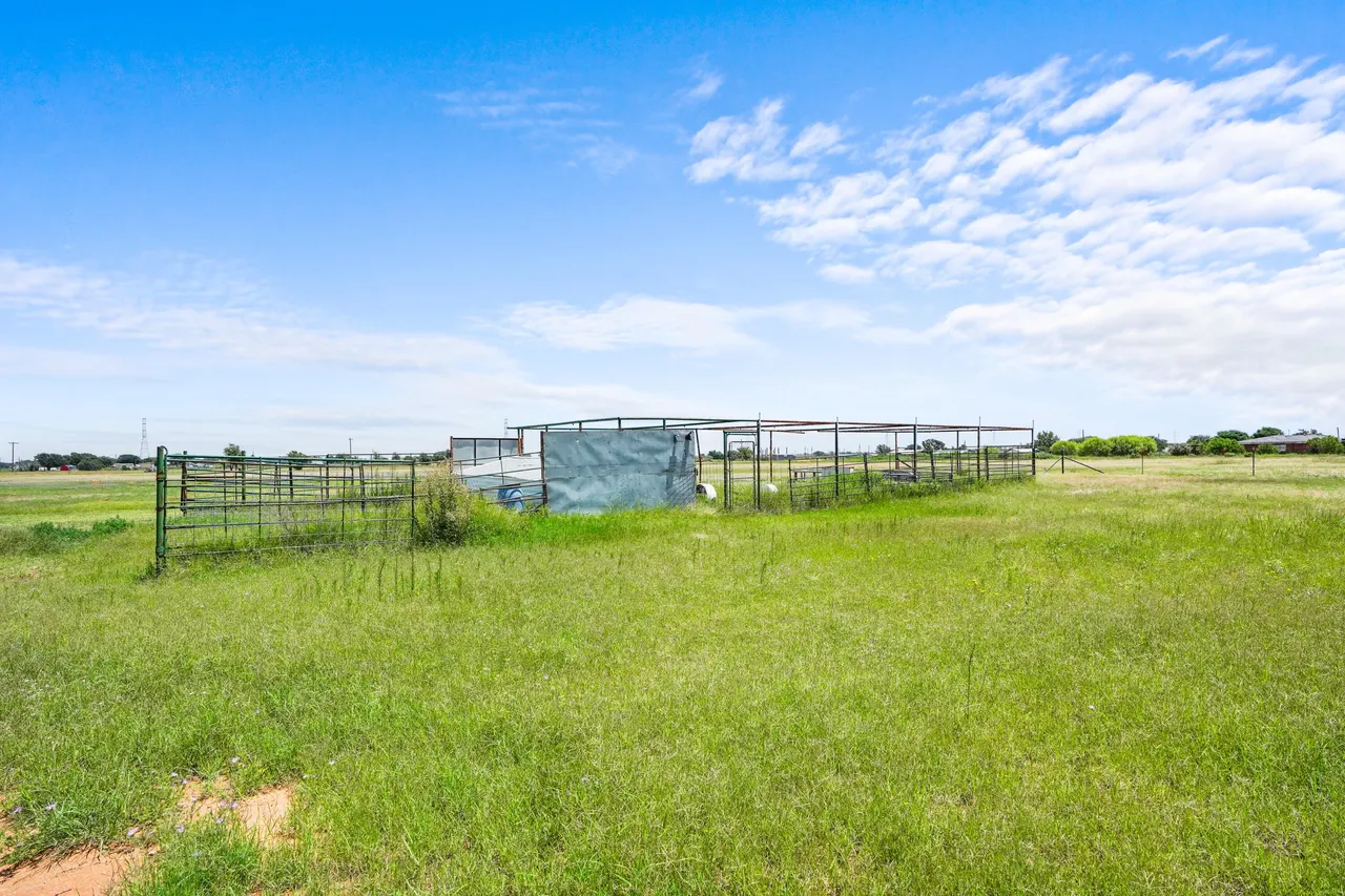 Photo 22 — 5306 E Erskine Street, Lubbock, TX 79403