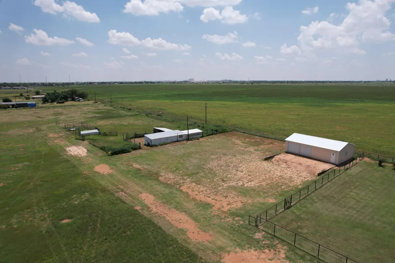 Photo 34 — 5306 E Erskine Street, Lubbock, TX 79403