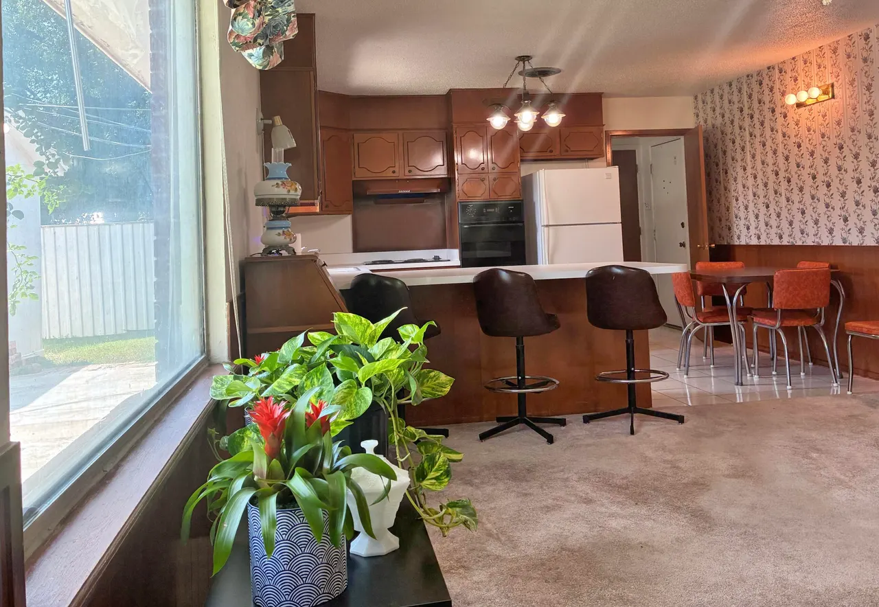 Photo 14 — 2005 70th Street, Lubbock, TX 79412
