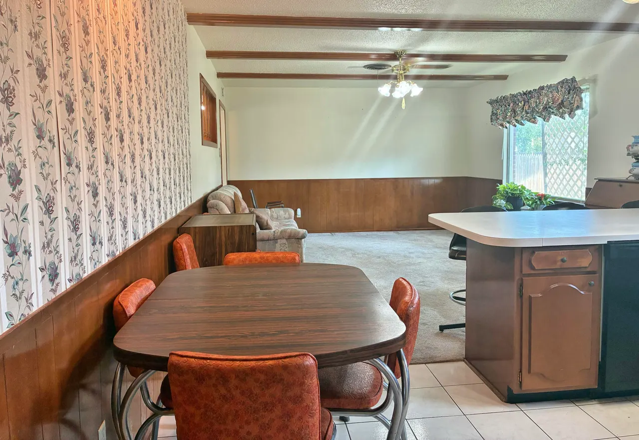 Photo 16 — 2005 70th Street, Lubbock, TX 79412