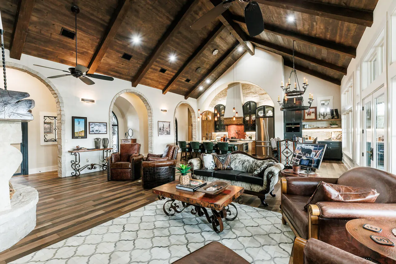 Photo 16 — 8117 County Rd 6220, Shallowater, TX 79363