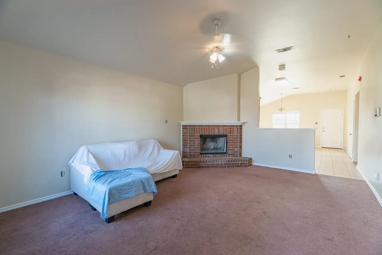 Photo 6 — 605 N Spruce Avenue, Lubbock, TX 79403