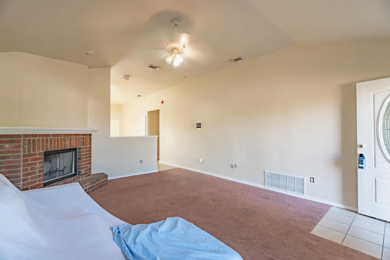 Photo 8 — 605 N Spruce Avenue, Lubbock, TX 79403
