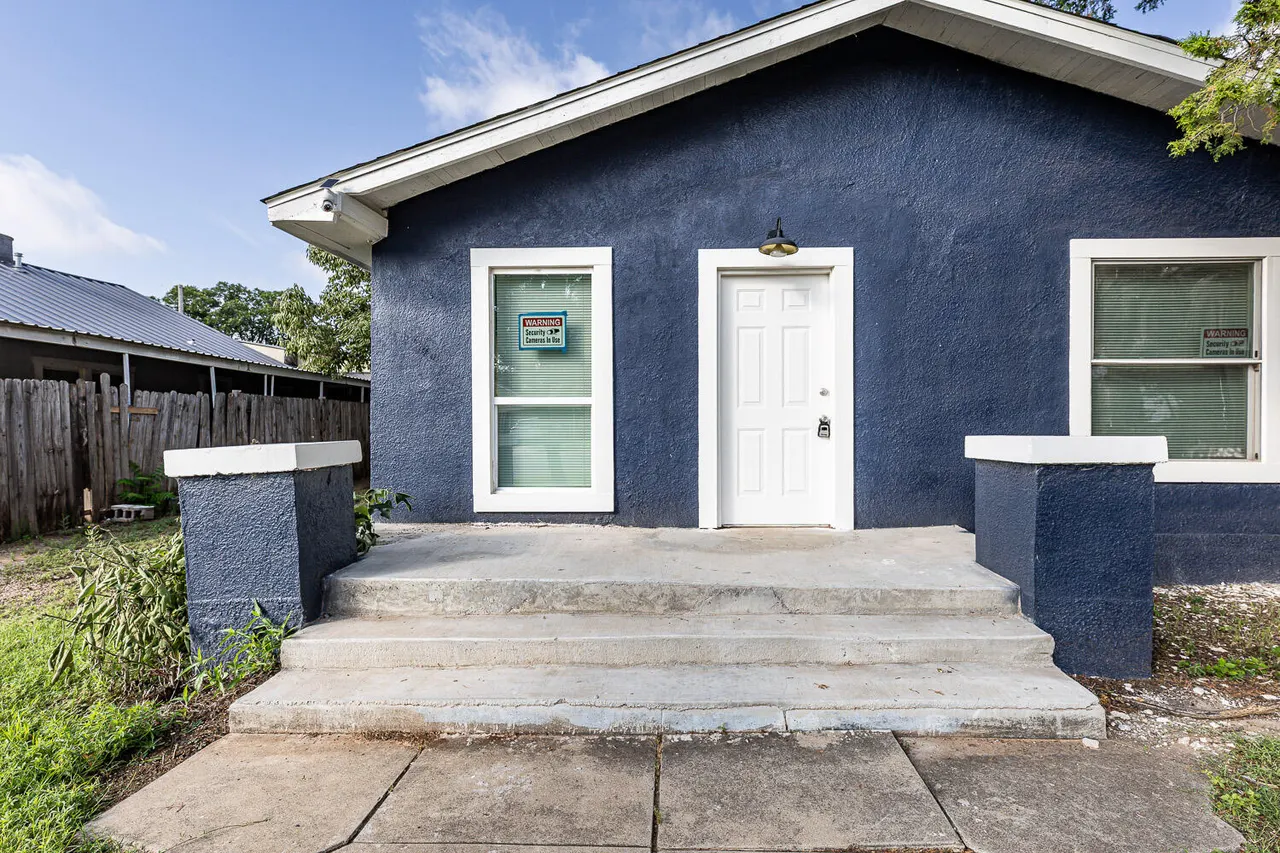 Photo 4 — 255 W Panhandle Street, Slaton, TX 79364