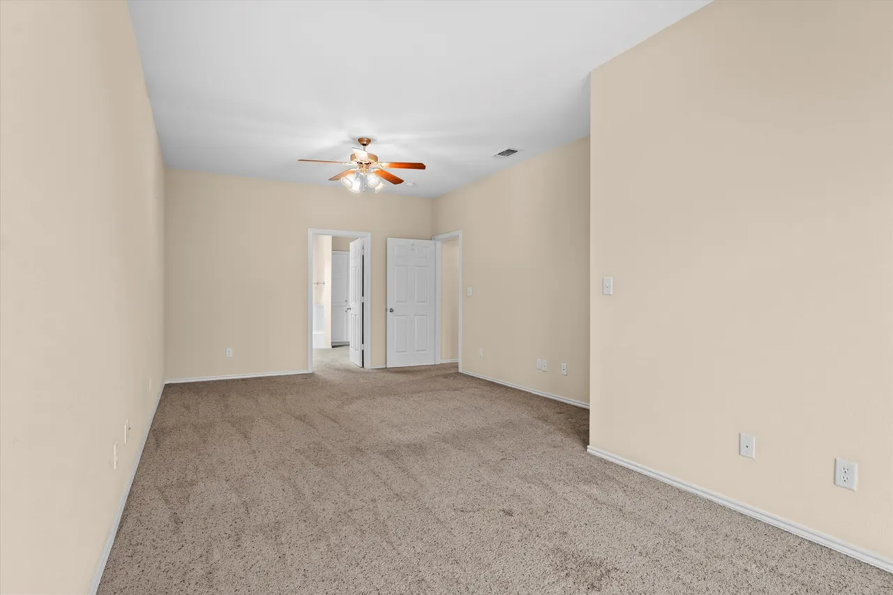 Photo 15 — 317 Flint Avenue, Levelland, TX 79336