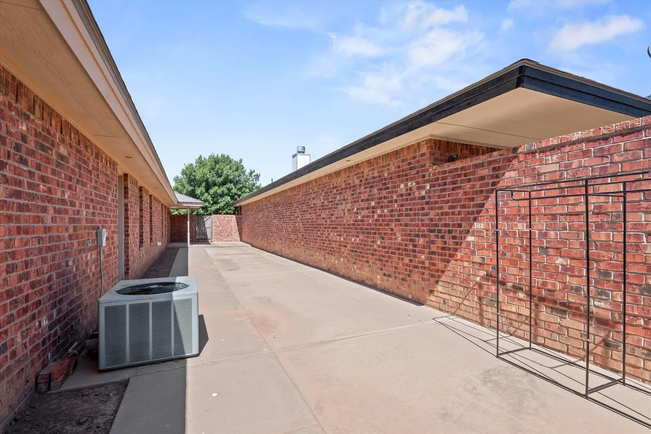 Photo 29 — 317 Flint Avenue, Levelland, TX 79336