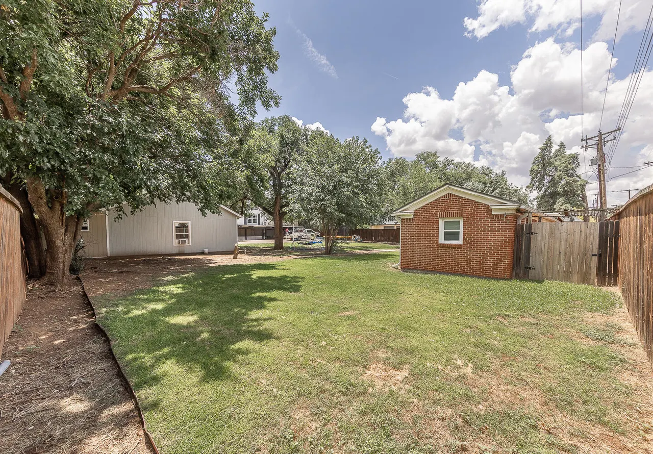 Photo 54 — 5104 19th Street, Lubbock, TX 79407