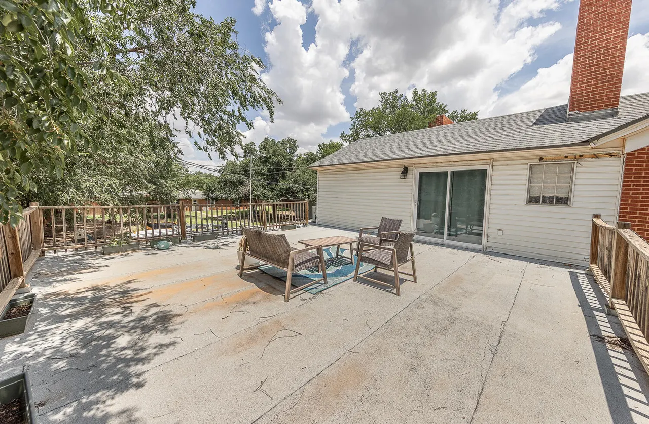 Photo 56 — 5104 19th Street, Lubbock, TX 79407