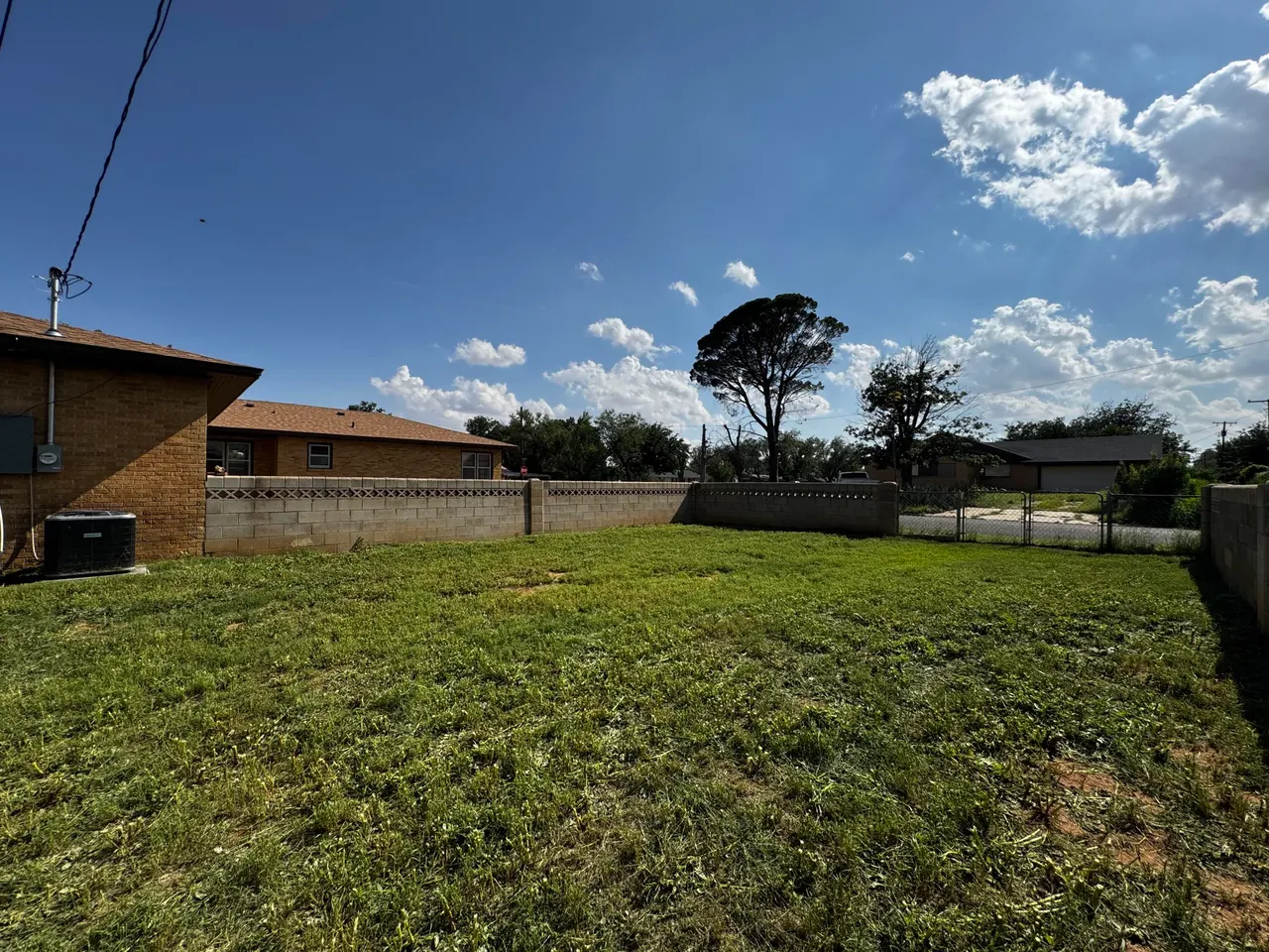 Photo 27 — 110 N 15th Street, Lamesa, TX 79331