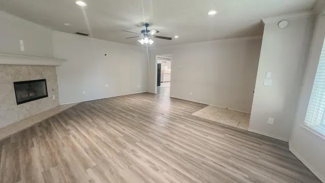 Photo 3 — 5018 57th Street, Lubbock, TX 79414