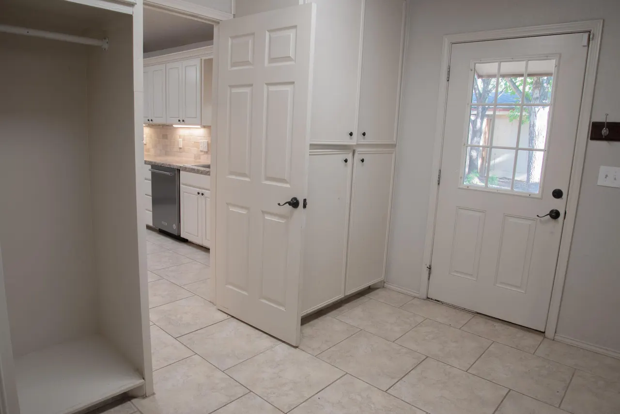 Photo 17 — 5018 57th Street, Lubbock, TX 79414