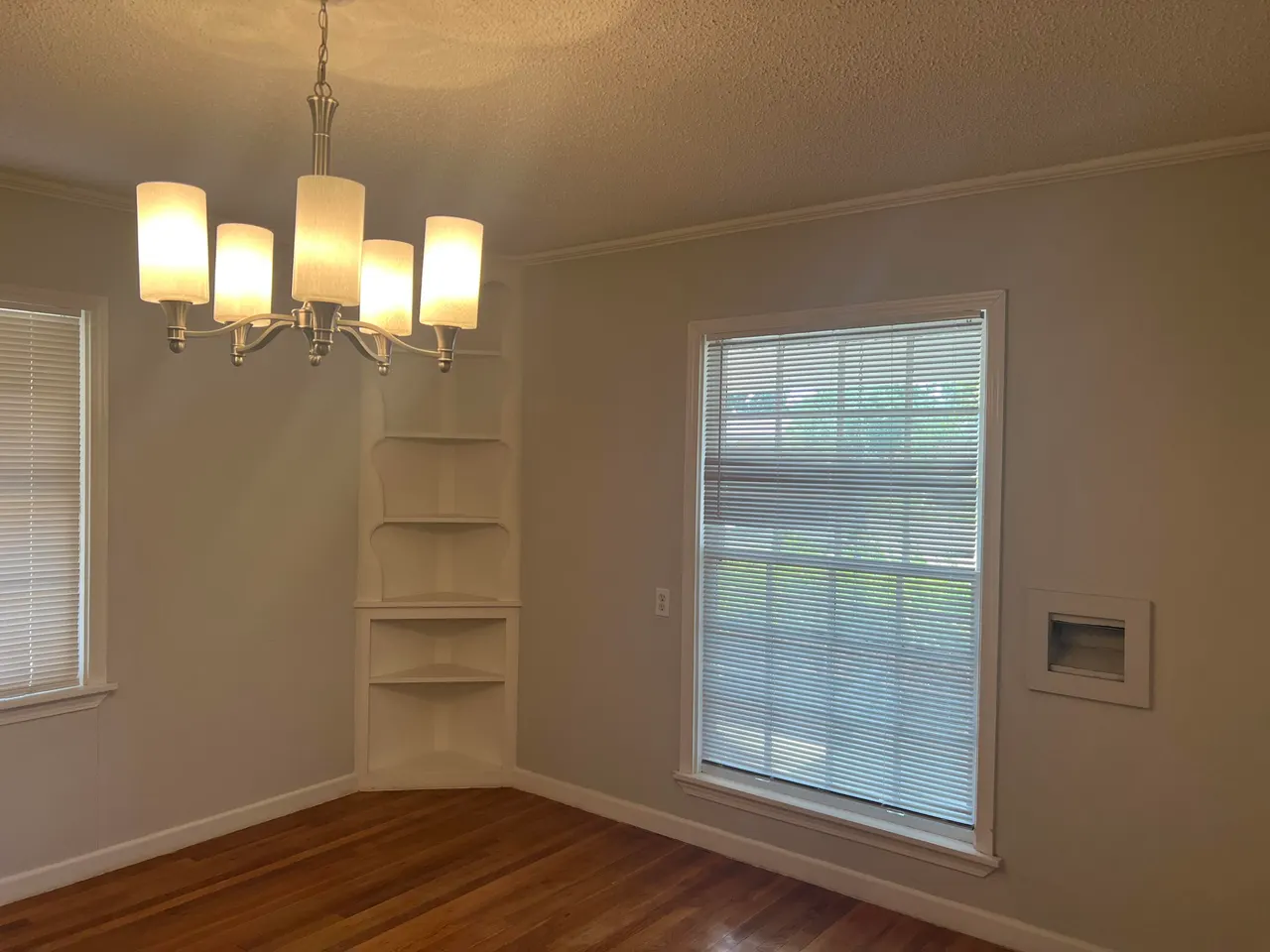 Photo 13 — 2424 33rd Street, Lubbock, TX 79411