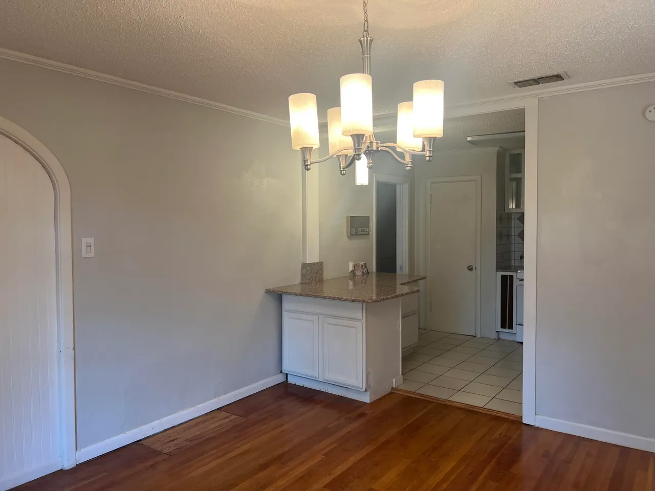 Photo 14 — 2424 33rd Street, Lubbock, TX 79411