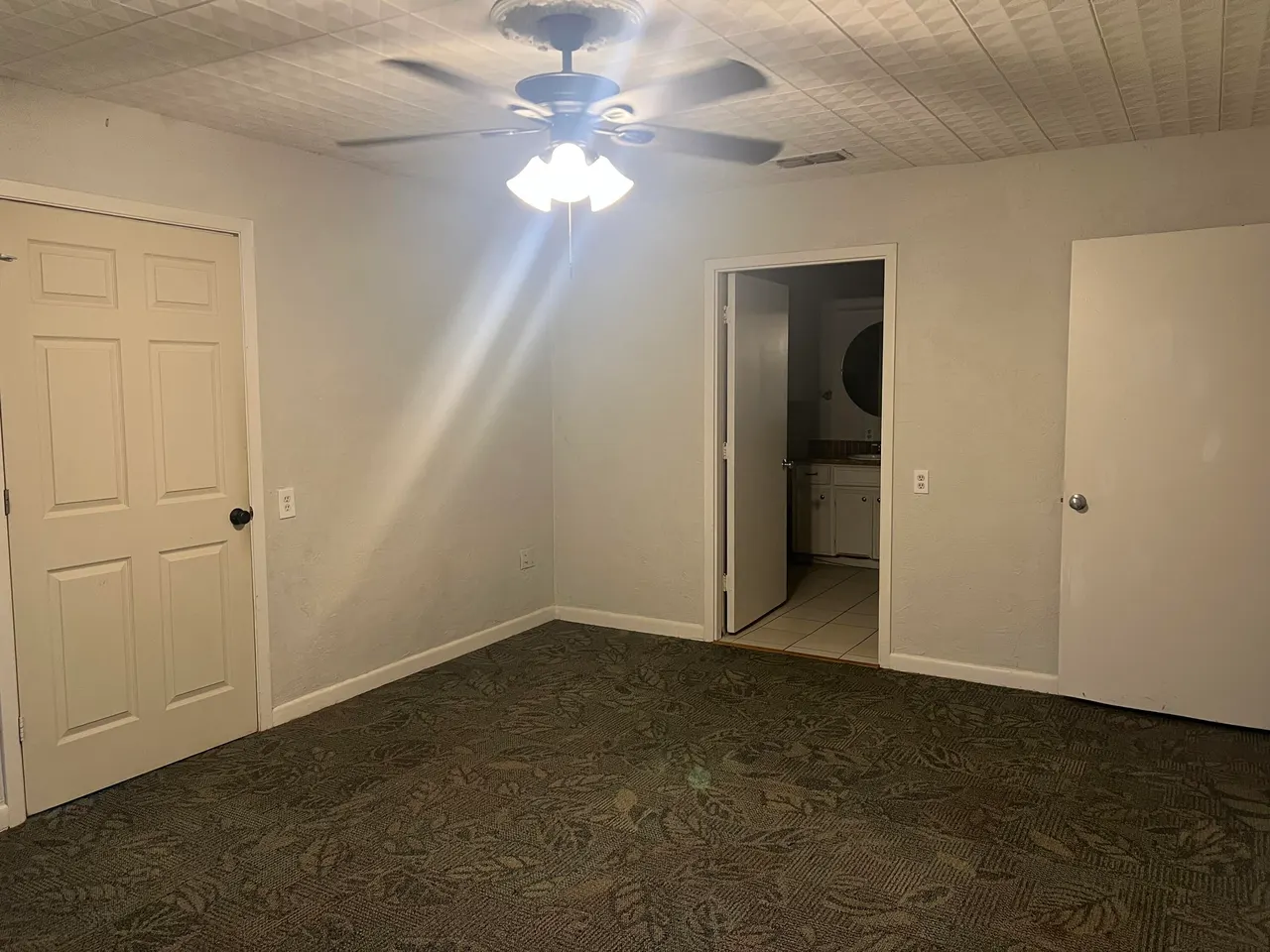 Photo 19 — 2424 33rd Street, Lubbock, TX 79411