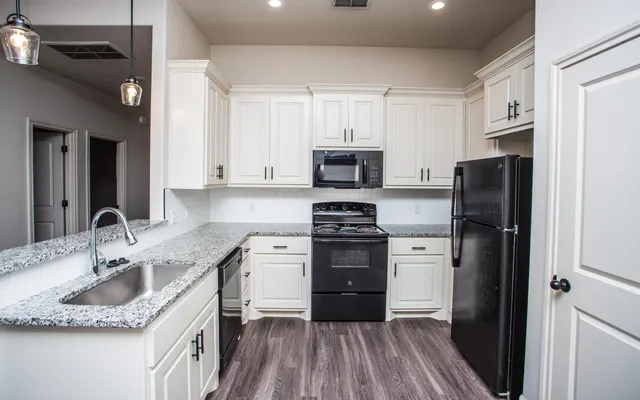 Photo 5 — 5520 Lehigh Street, Lubbock, TX 79416