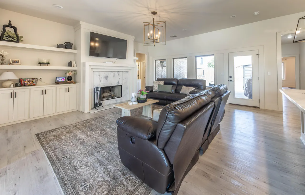 Photo 4 — 1127 16th Street, Shallowater, TX 79363