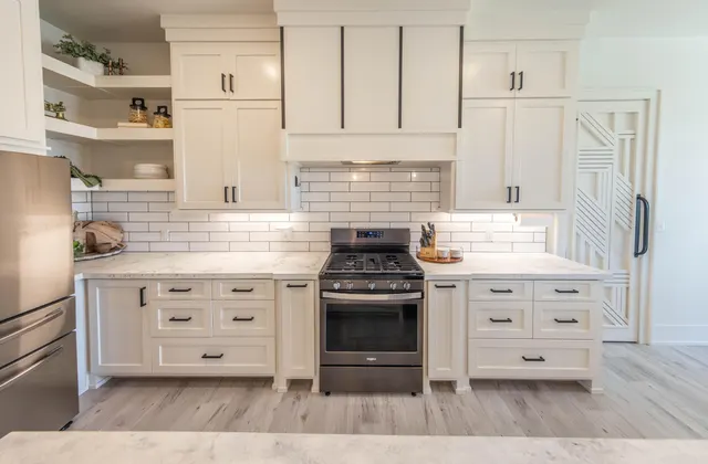 Photo 7 — 1127 16th Street, Shallowater, TX 79363