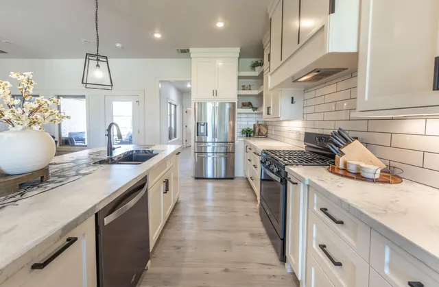 Photo 8 — 1127 16th Street, Shallowater, TX 79363