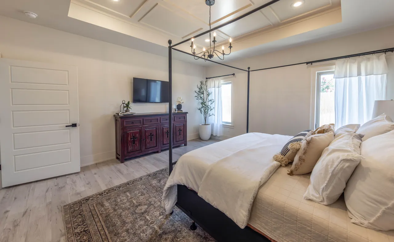 Photo 13 — 1127 16th Street, Shallowater, TX 79363
