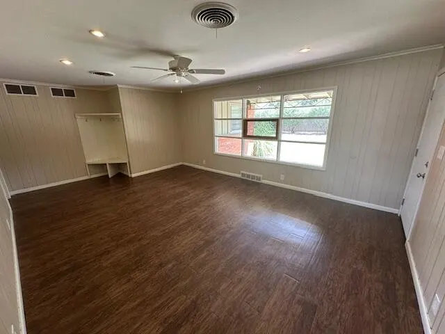 Photo 7 — 2507 52nd Street, Lubbock, TX 79413