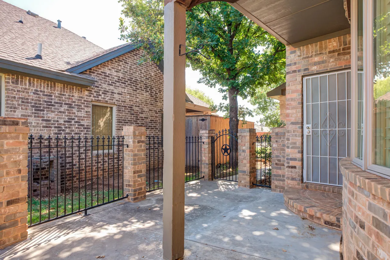 Photo 37 — 1102 N 14th Street, Wolfforth, TX 79382