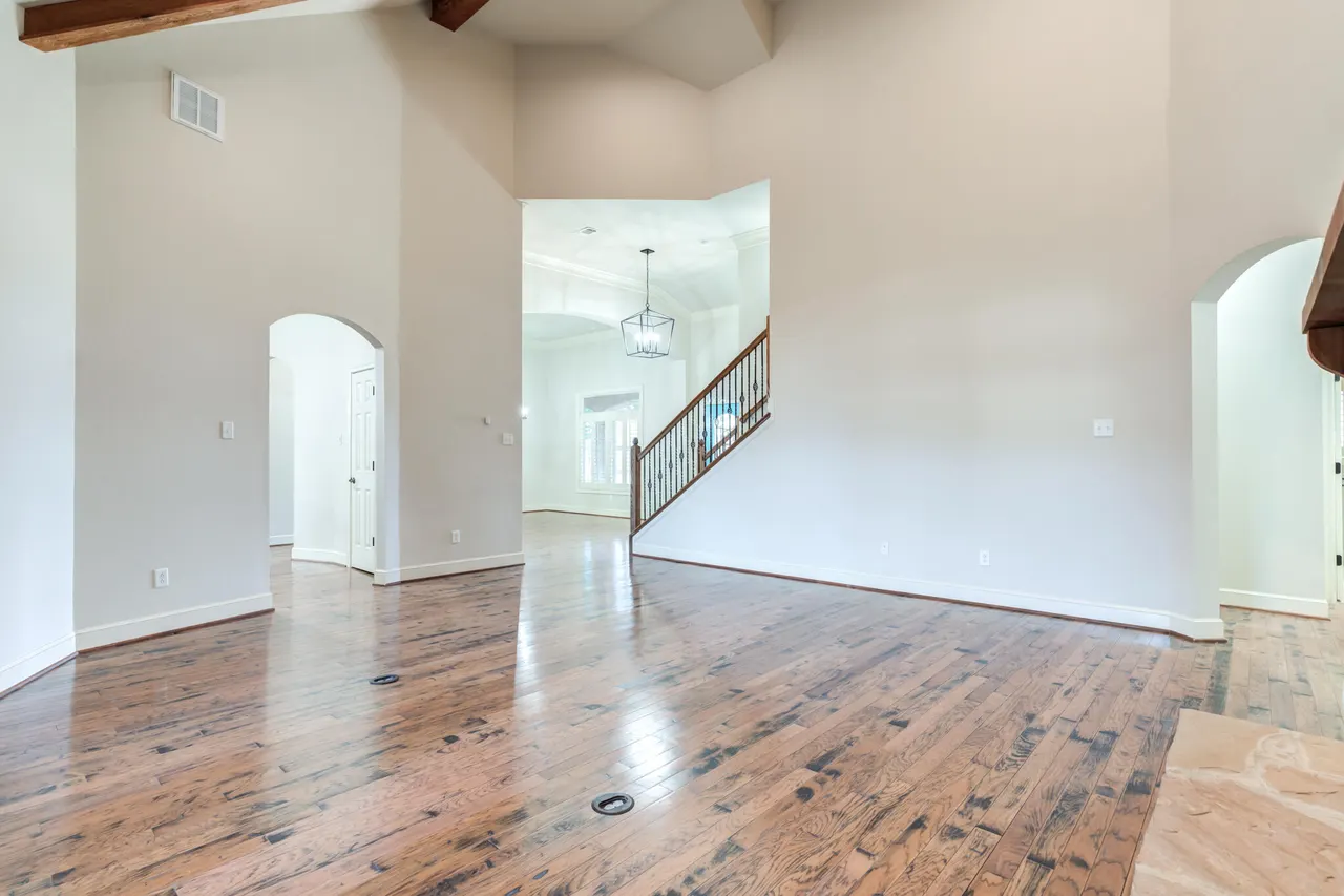 Photo 9 — 1102 N 14th Street, Wolfforth, TX 79382