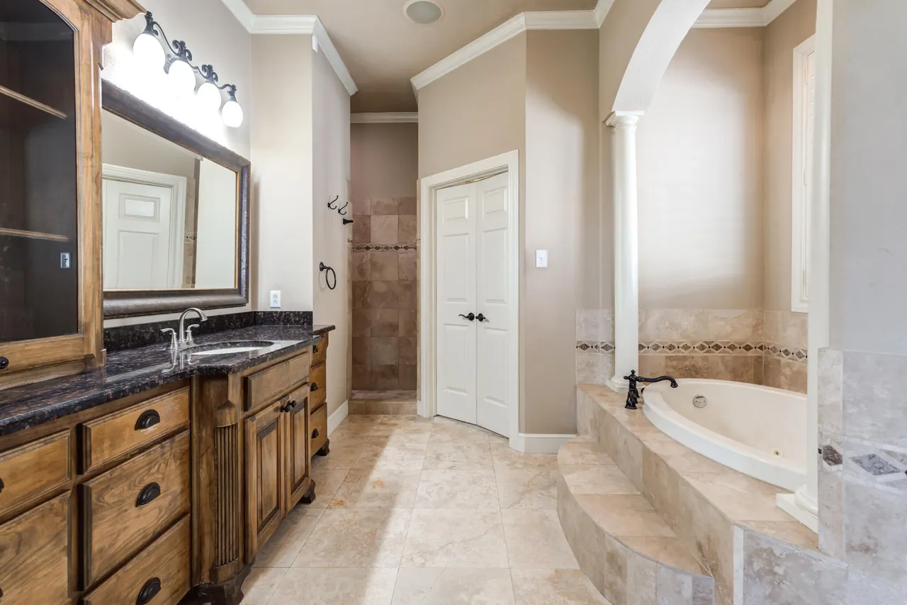 Photo 42 — 1102 N 14th Street, Wolfforth, TX 79382