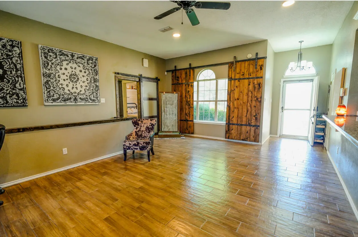Photo 2 — 603 15th Street, Shallowater, TX 79363