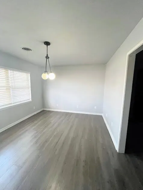 Photo 6 — 4720 31st Street, Lubbock, TX 79410
