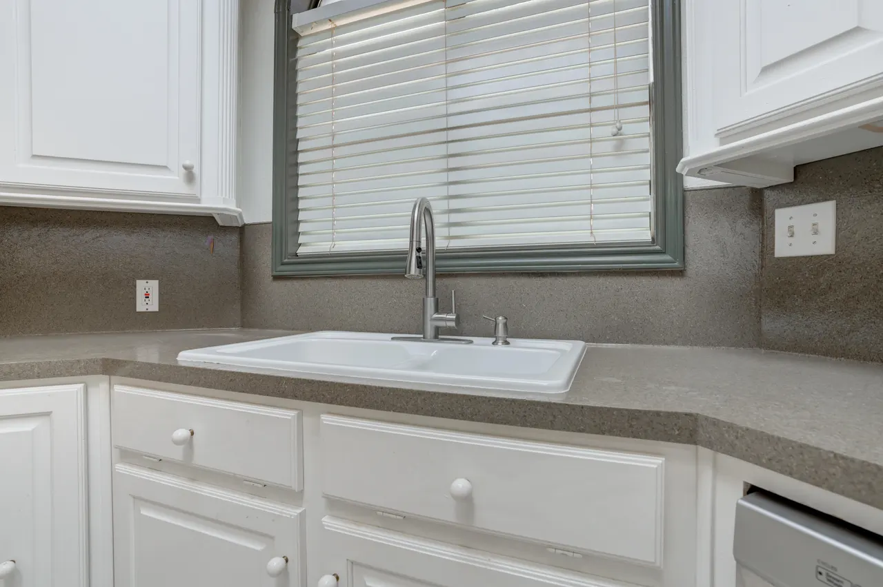 Photo 19 — 2037 Buffalo Drive, Levelland, TX 79336