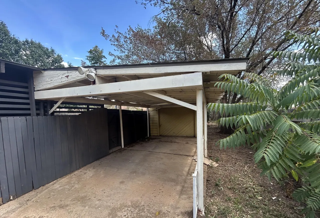 Photo 15 — 2417 32nd Street, Lubbock, TX 79411
