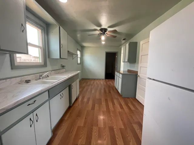 Photo 6 — 325 S 13th Street, Slaton, TX 79364