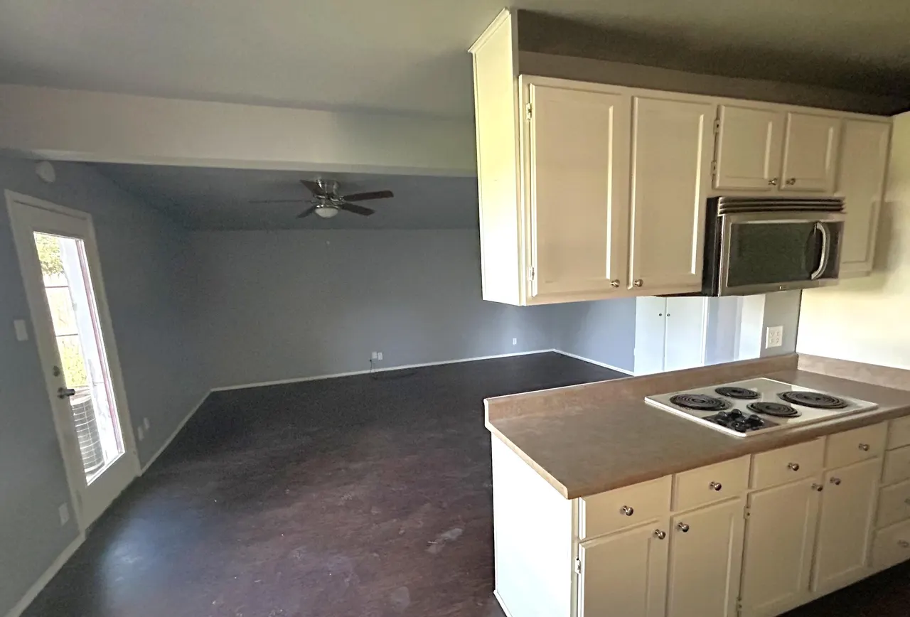 Photo 5 — 4616 44th Street, Lubbock, TX 79414