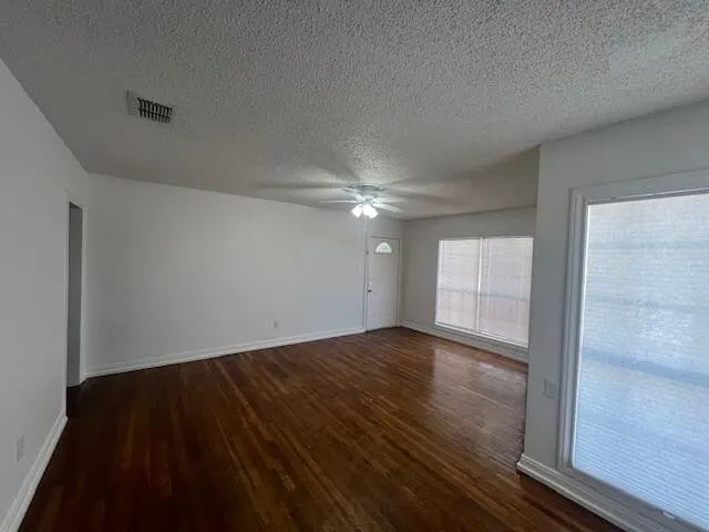 Photo 7 — 2809 Elgin Avenue, Lubbock, TX 79410